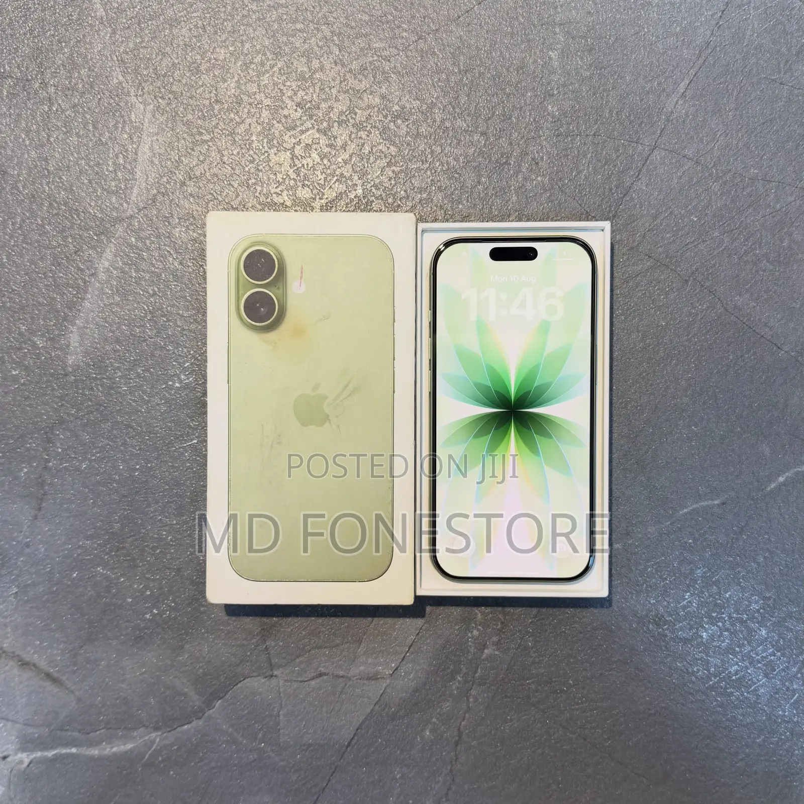 New Apple iPhone 17 256 GB Green