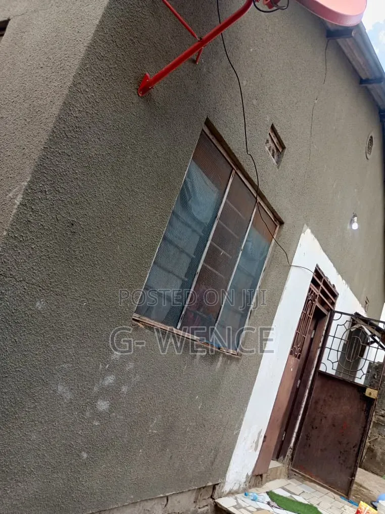 6bdrm House in Florida, Kitunda for sale