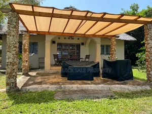 Furnished 6bdrm House in Kunduchi for sale