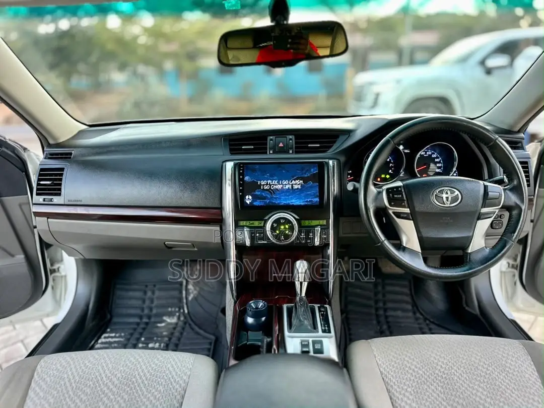 Toyota Mark X 2012 White