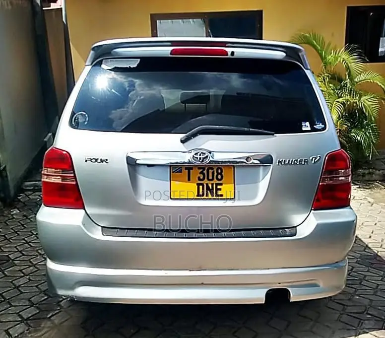 Toyota Kluger 2005 Silver