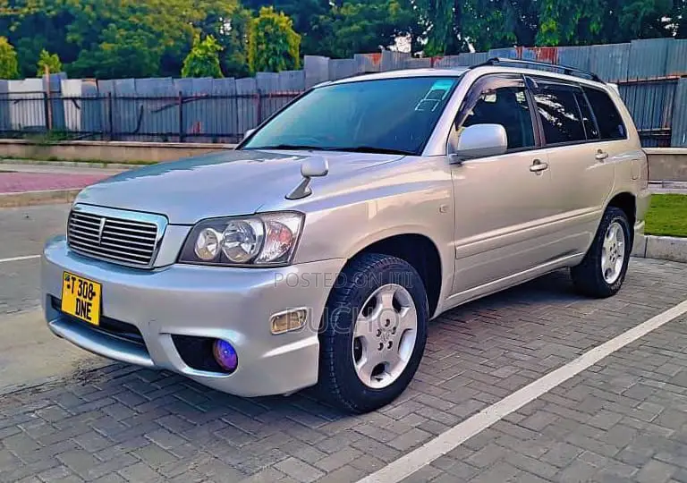 Toyota Kluger 2005 Silver