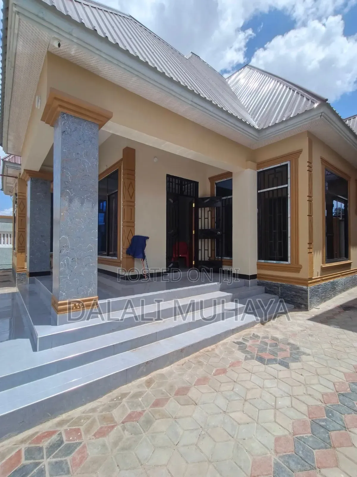 4bdrm House in Kanisani Street, Mbagala for sale