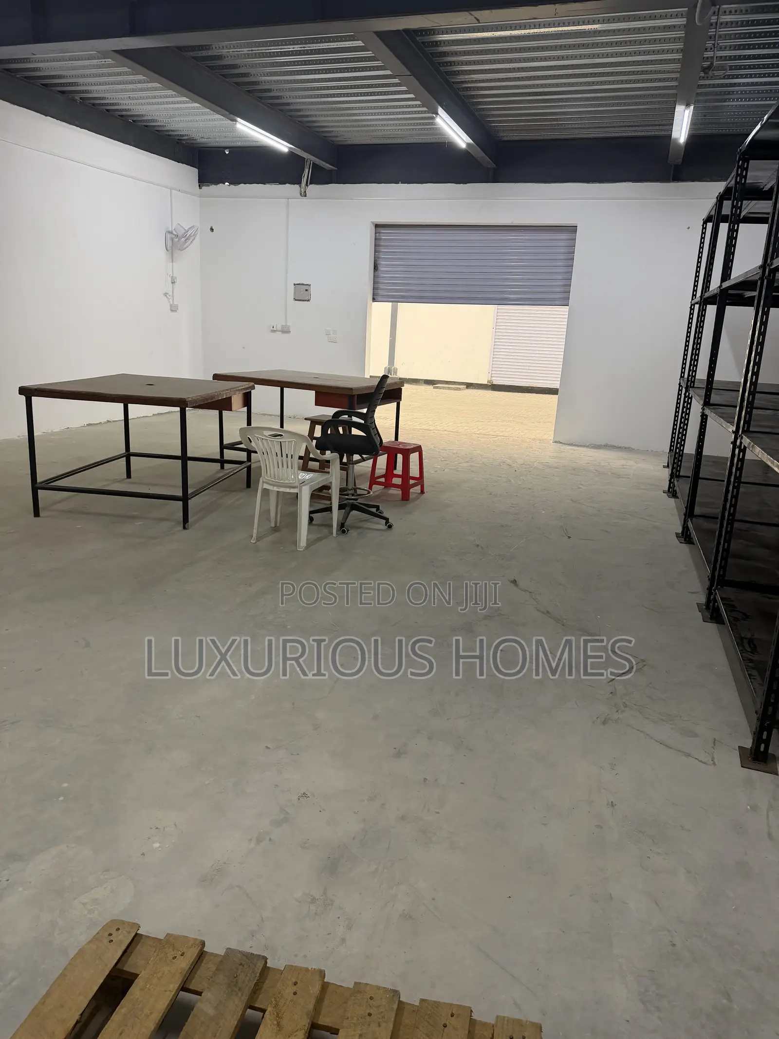 Warehouse for Rent at Tazara