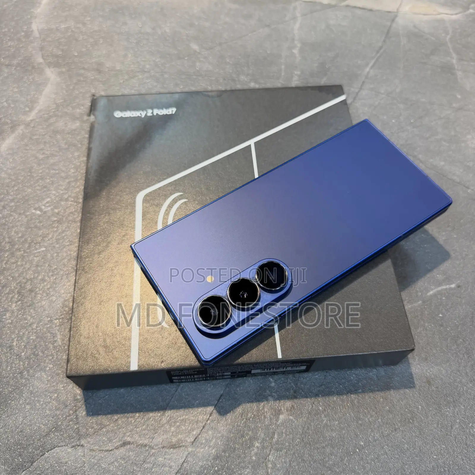 New Samsung Galaxy Z Fold7 256 GB Purple