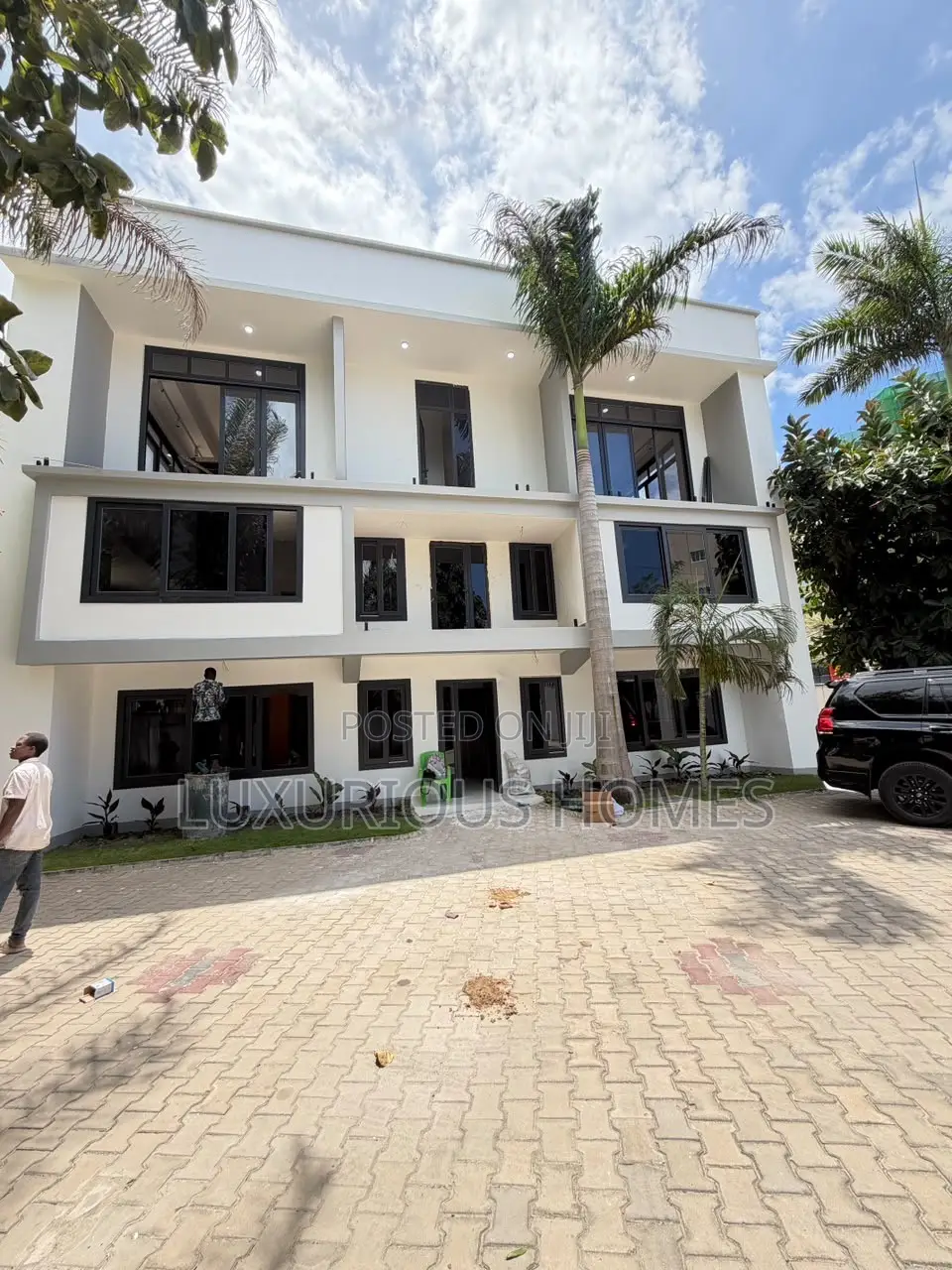 2bdrm Apartment in Masaki for rent
