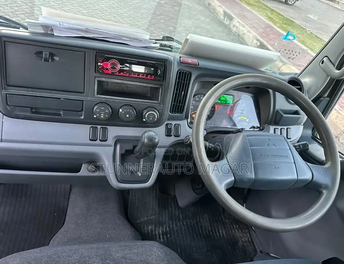 Mitsubishi Fuso Canter TKG-FEA50