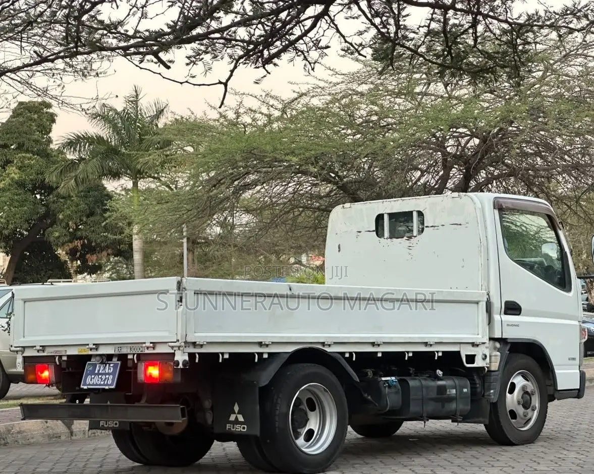 Mitsubishi Fuso Canter TKG-FEA50