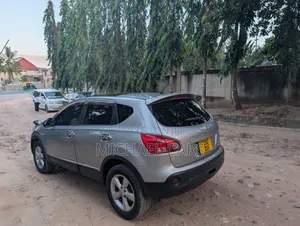 Nissan Dualis 2010 Silver