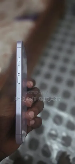 New Apple iPhone 17 256 GB Silver