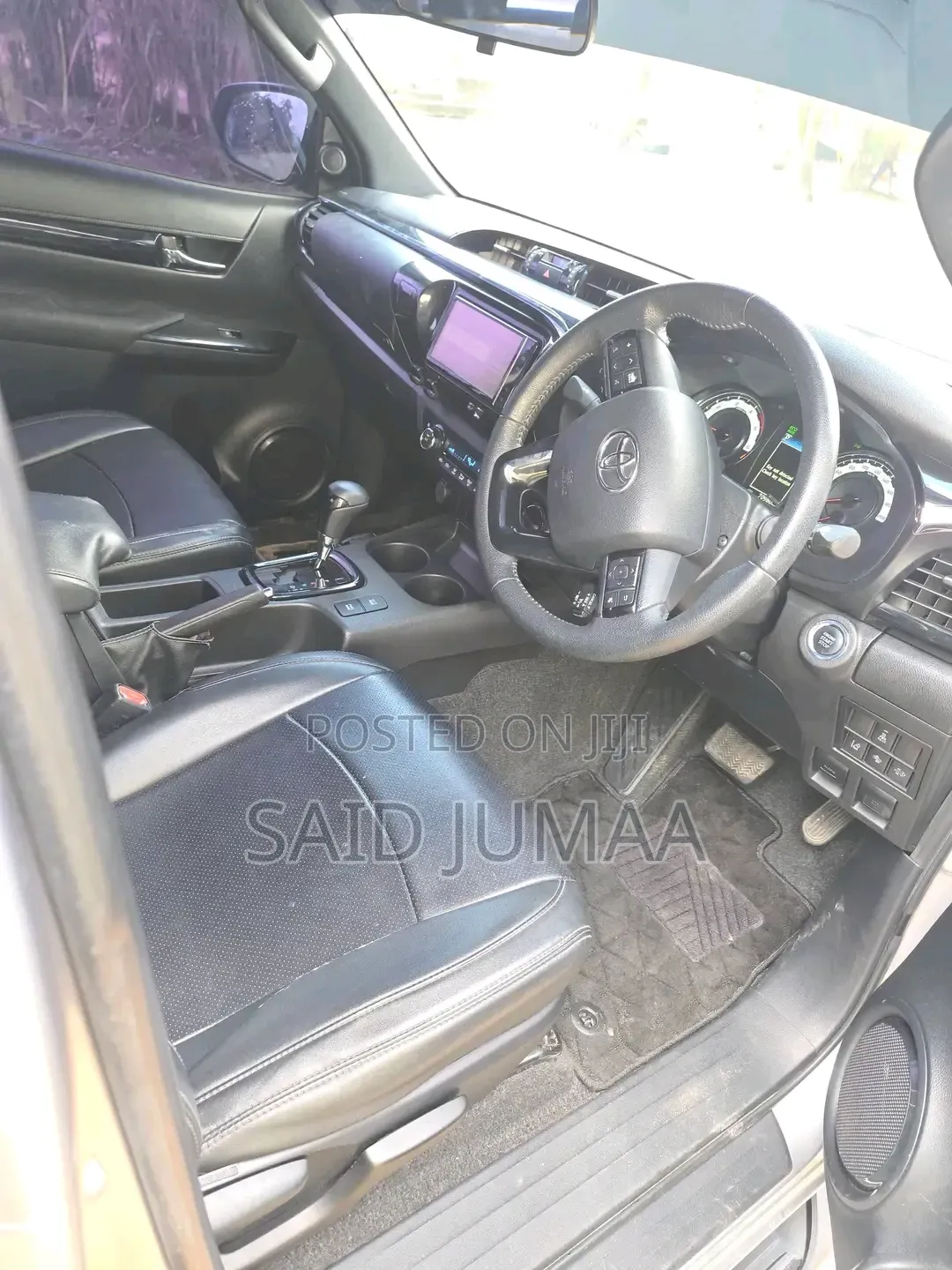 Toyota Hilux Revo Double Cab Deisel 2.4 AWD 2019 Gray