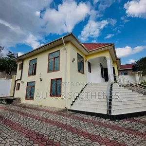 4bdrm House in Mongo La Ndege, Kinyerezi for sale