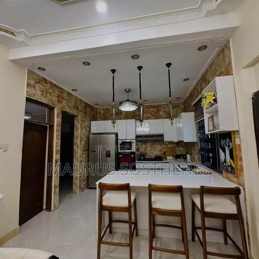 4bdrm House in Mongo La Ndege, Kinyerezi for sale