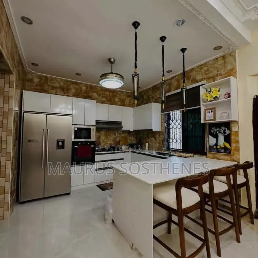 4bdrm House in Mongo La Ndege, Kinyerezi for sale