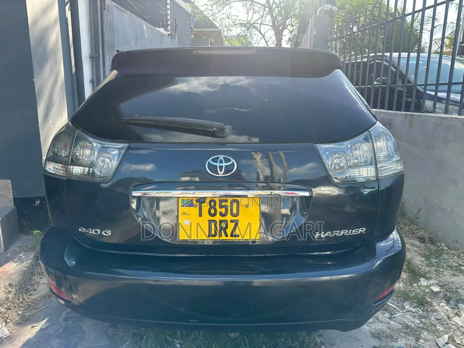 Toyota Harrier 2006 Black