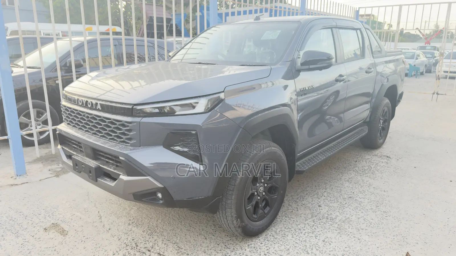 New Toyota Hilux 2026 Gray