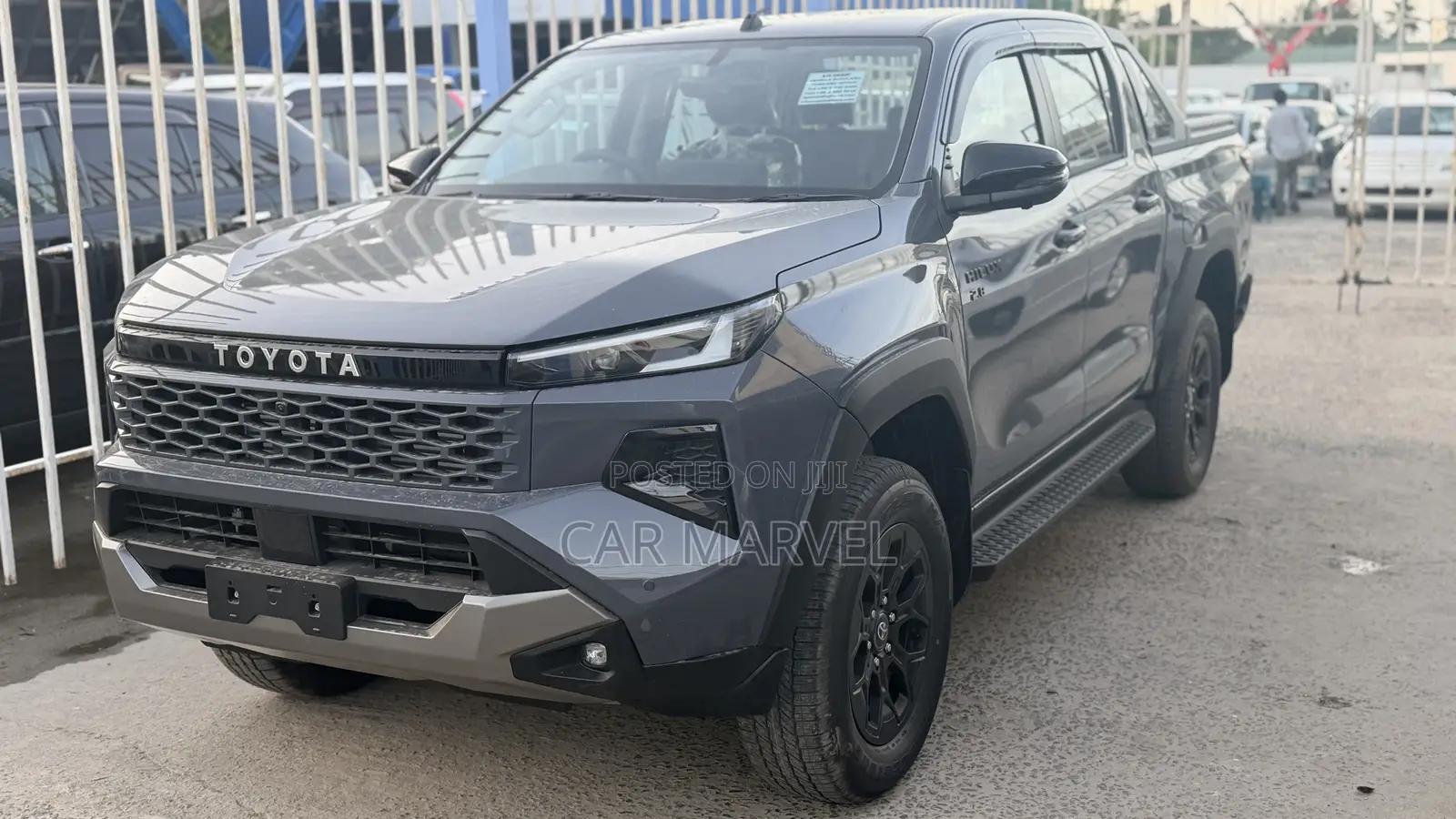 New Toyota Hilux 2026 Gray