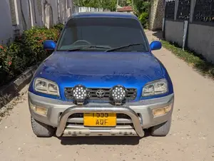 Toyota RAV4 2005 Blue