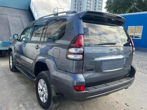 Toyota Land Cruiser Prado 2008 Gray