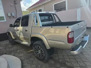 Toyota Hilux 2.5 Cab 2005 Silver