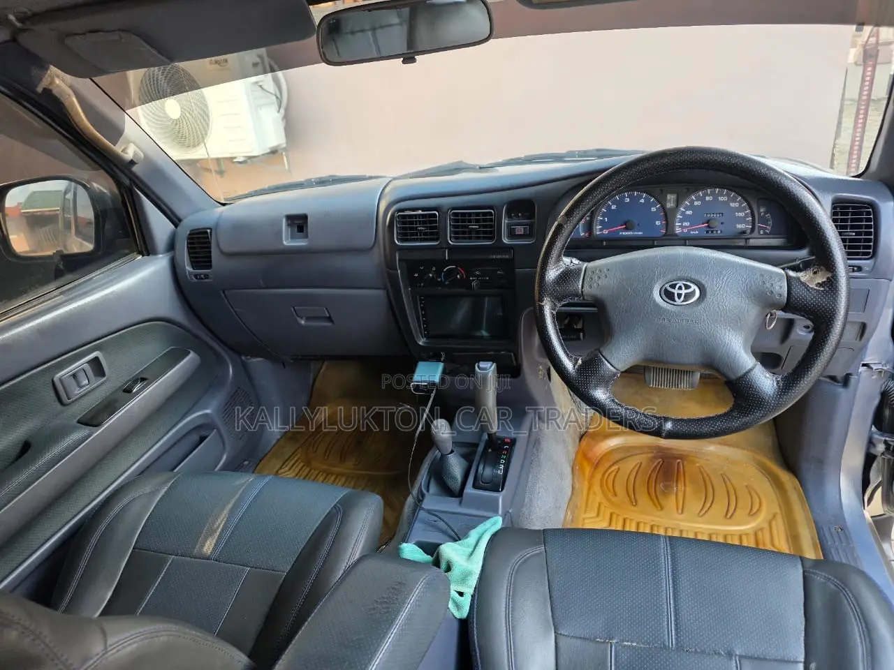 Toyota Hilux 2.5 Cab 2005 Silver