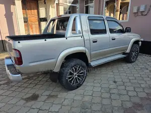 Toyota Hilux 2.5 Cab 2005 Silver
