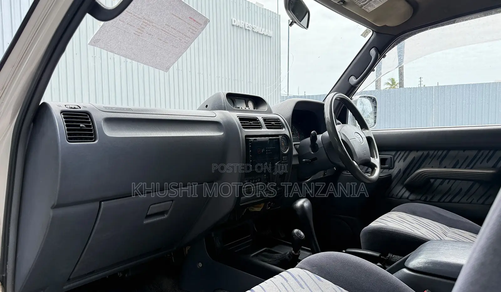 Toyota Land Cruiser Prado 1997 Gold