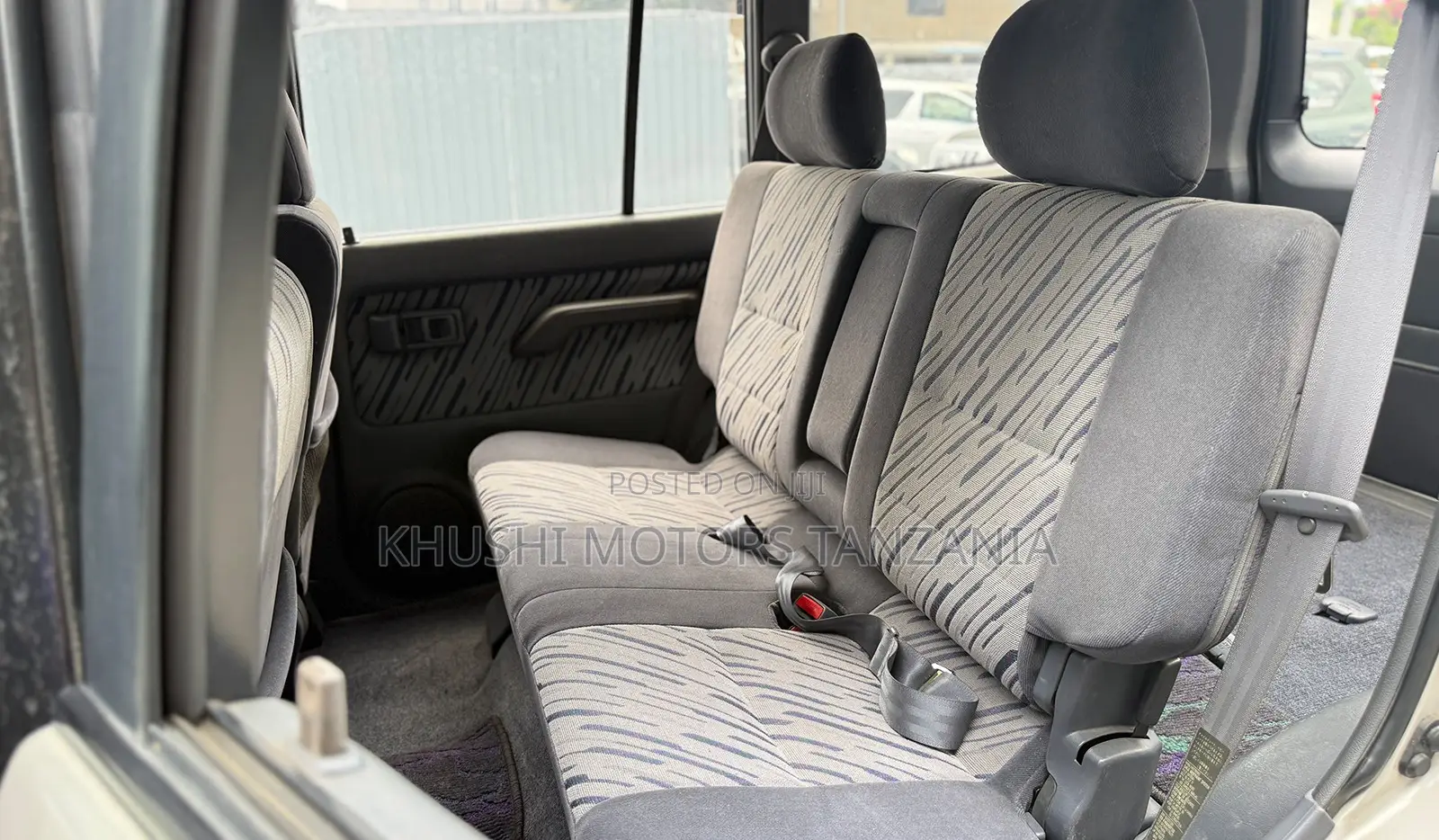 Toyota Land Cruiser Prado 1997 Gold