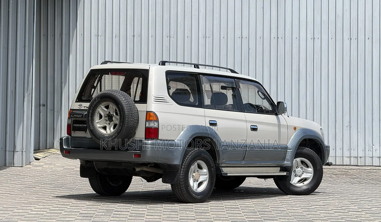 Toyota Land Cruiser Prado 1997 Gold