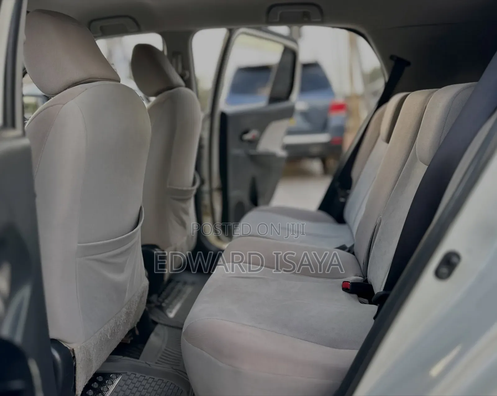 Toyota IST 2008 Off white