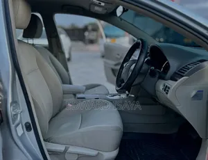 Toyota Premio 2010 Silver