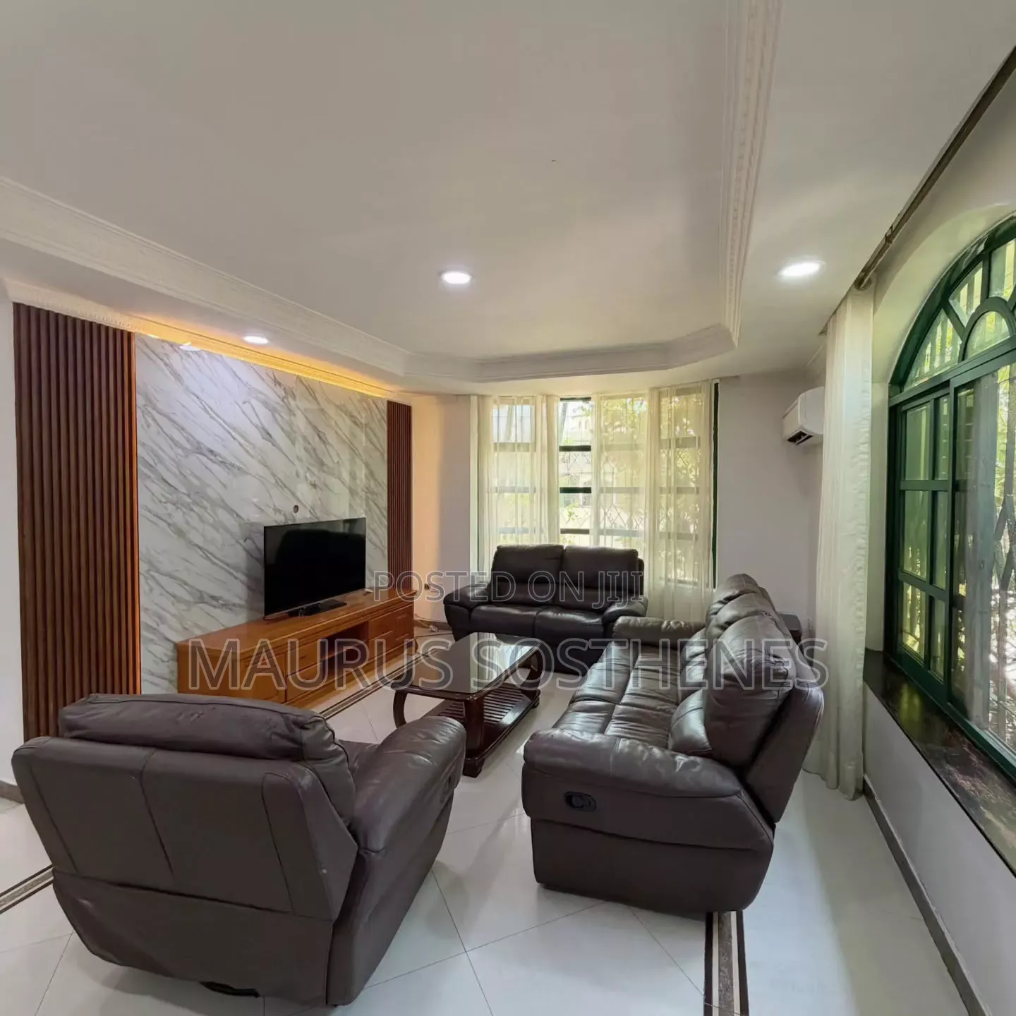 Furnished 5bdrm Villa in Oyster Bay for rent