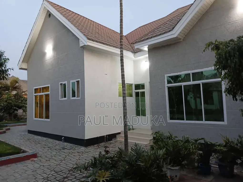 Karibu Kwa Huduma Za Ujenzi ,Land Scaping ,Upakaji Langi
