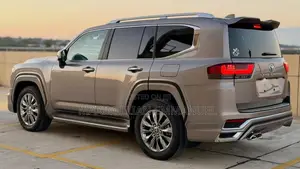 New Toyota Land Cruiser 2025 Silver