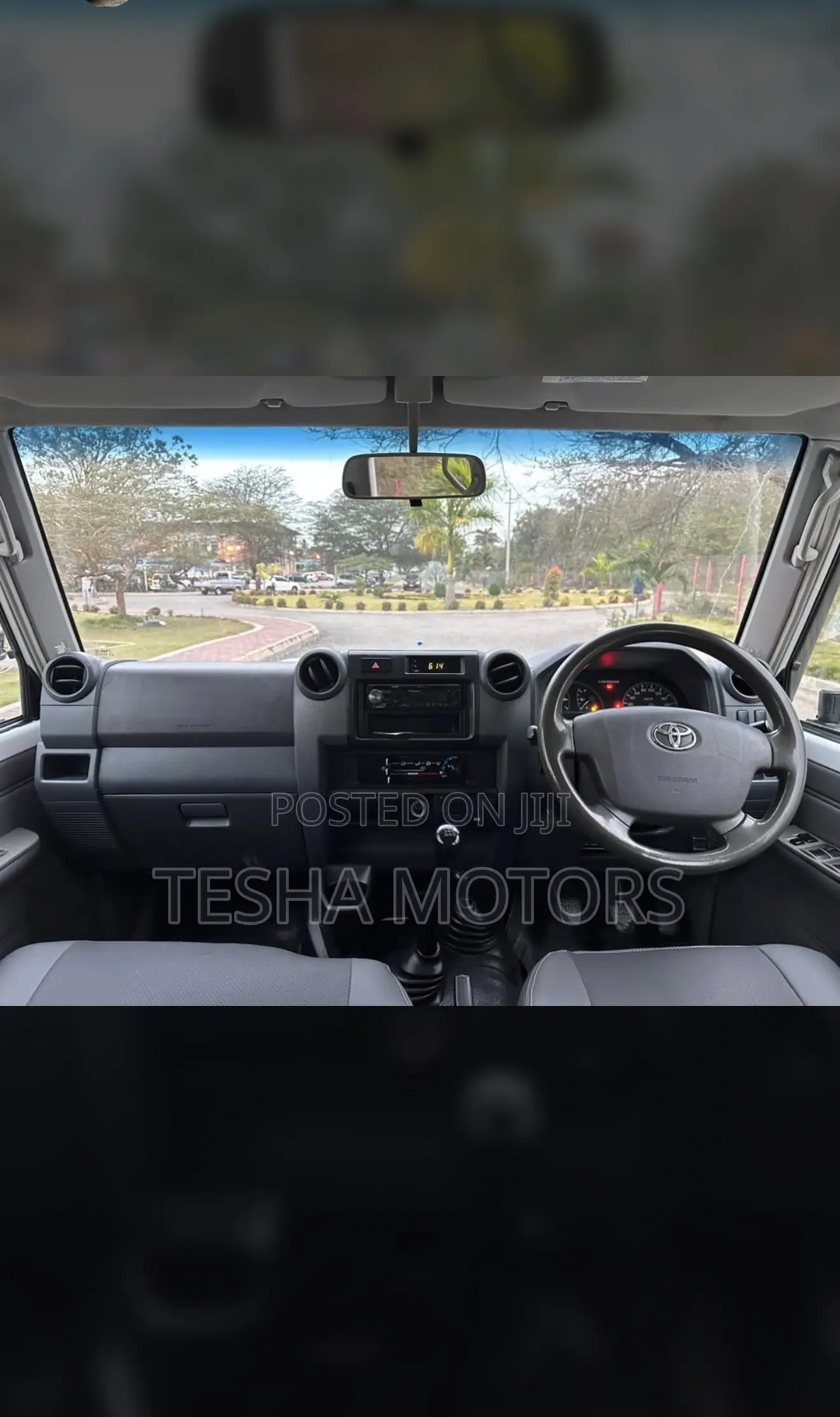 Toyota Land Cruiser 2016 White