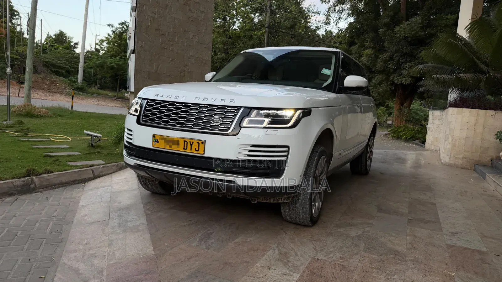 Land Rover Range Rover Vogue 2019 White