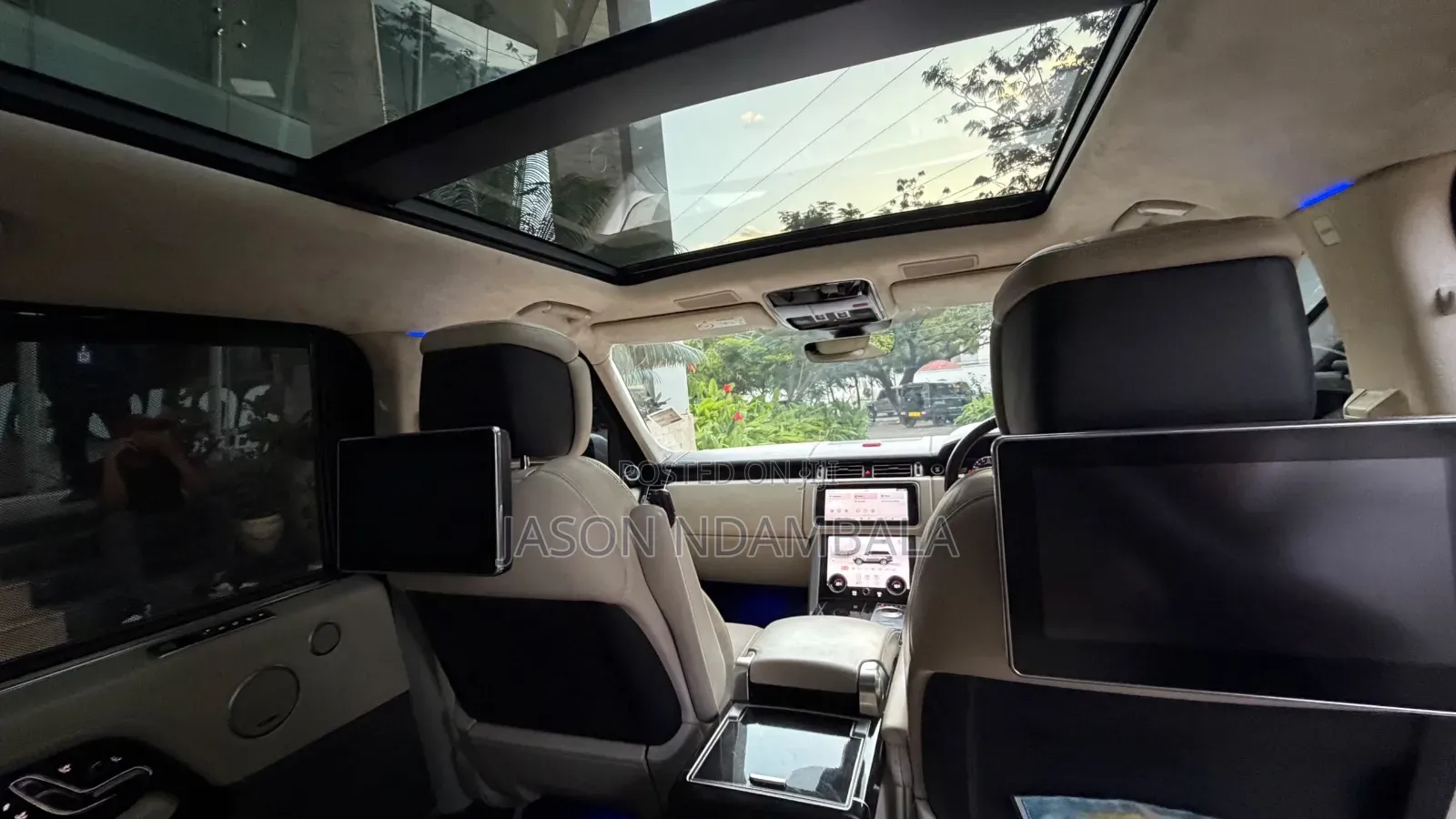 Land Rover Range Rover Vogue 2019 White