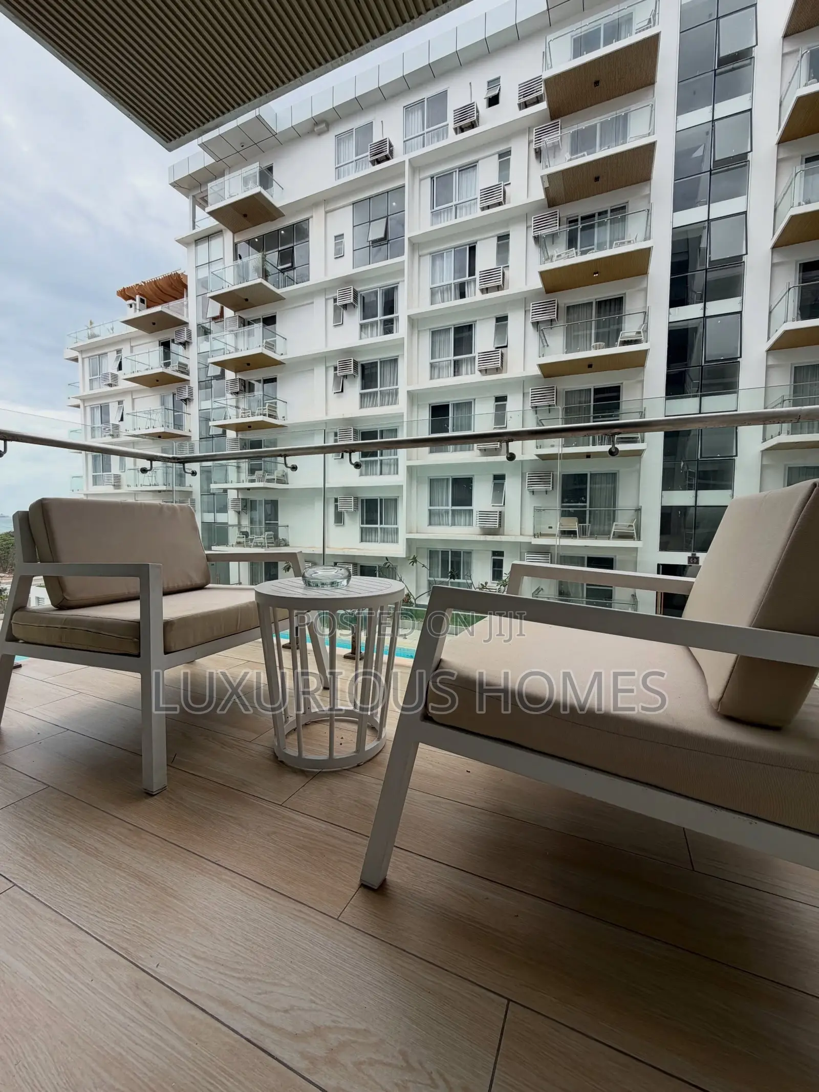 Furnished 1bdrm Apartment in Masaki for sale