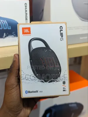 JBL Clip 5