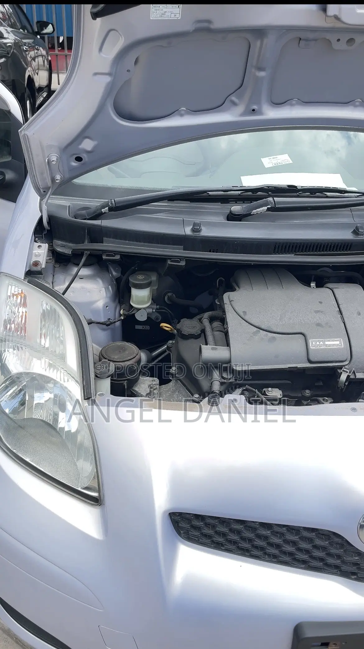 Toyota Vitz 1.0 FWD 3dr 2009 Gray