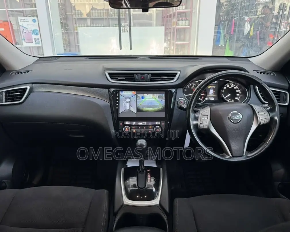 Nissan X-Trail 2.0 Petrol FWD 2014 White