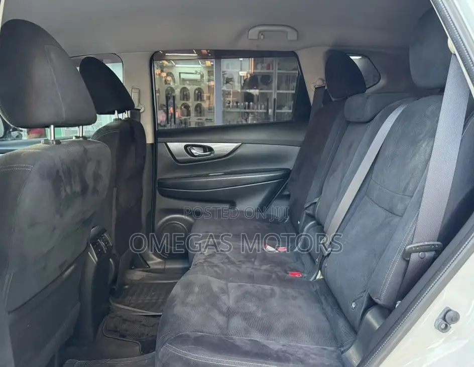Nissan X-Trail 2.0 Petrol FWD 2014 White