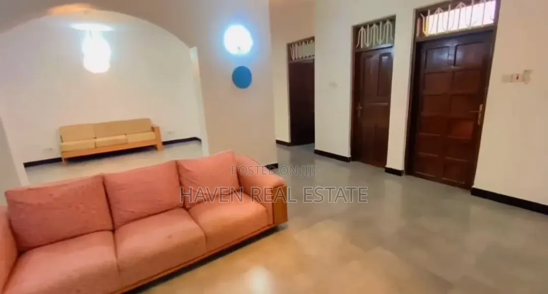 Furnished 5bdrm House in Mjini for rent