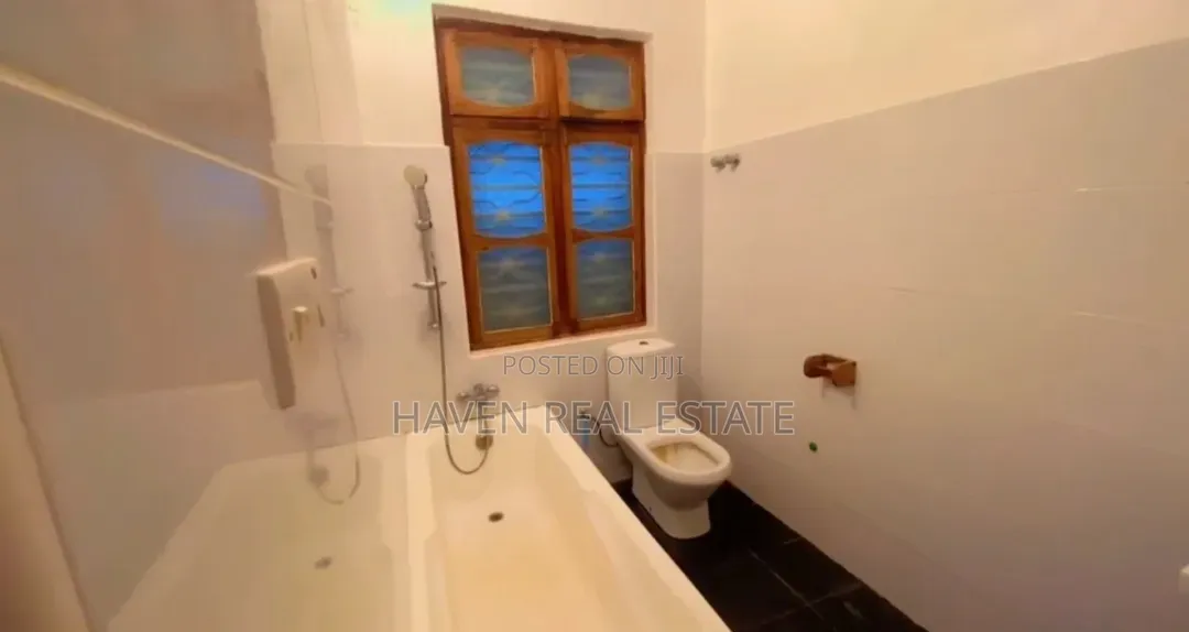 Furnished 5bdrm House in Mjini for rent