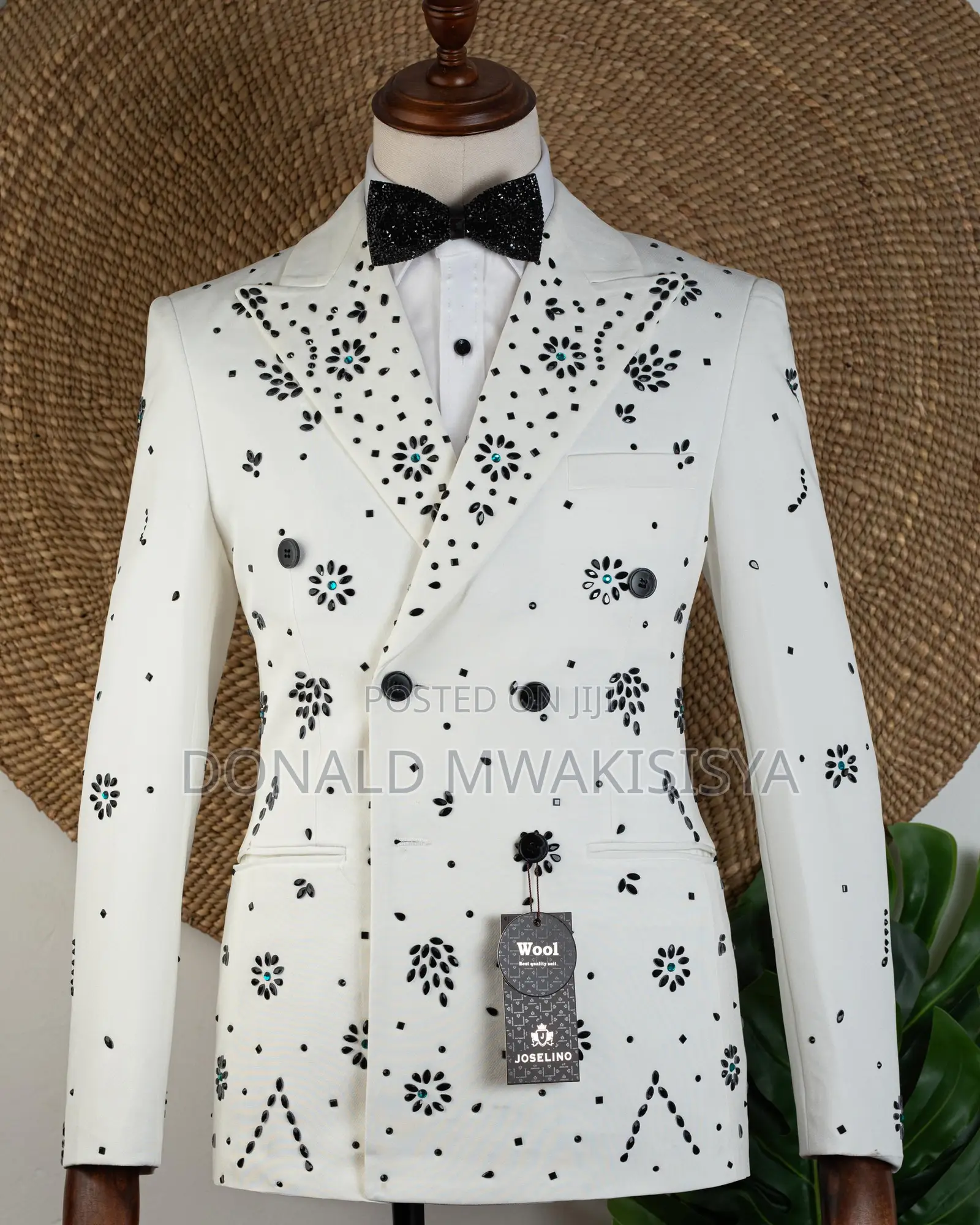 White Stoned Suit - Joselino - White Edition