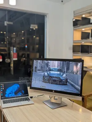 HP Elitedisplay E240 H