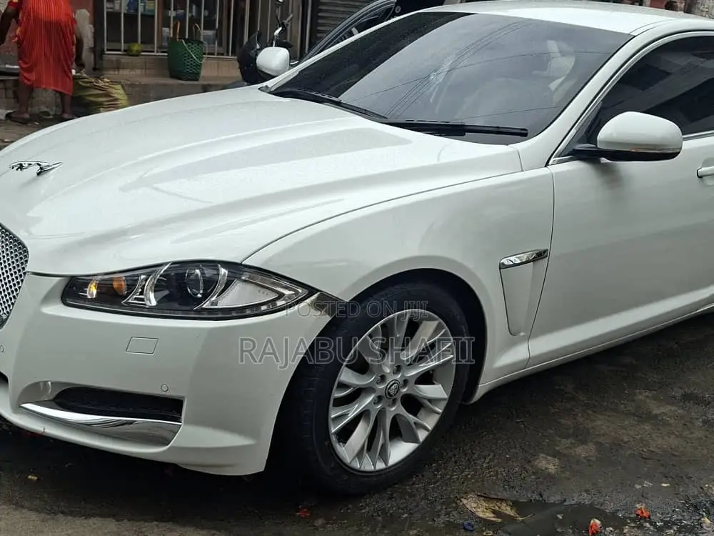 Jaguar XF 3.0 AWD 2013 White