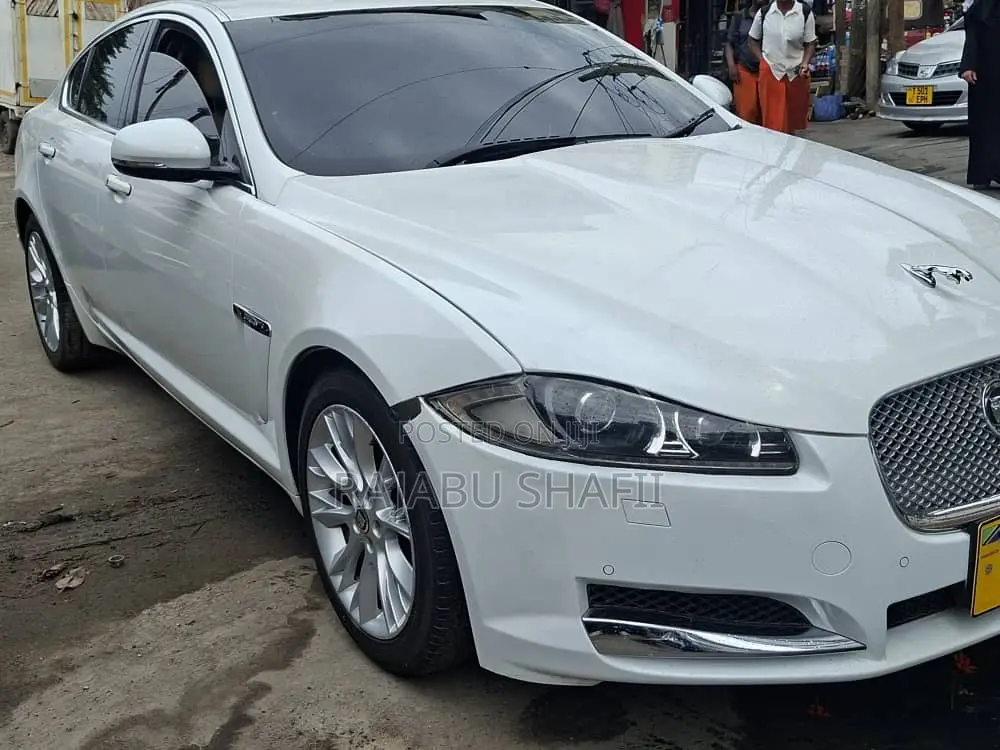 Jaguar XF 3.0 AWD 2013 White