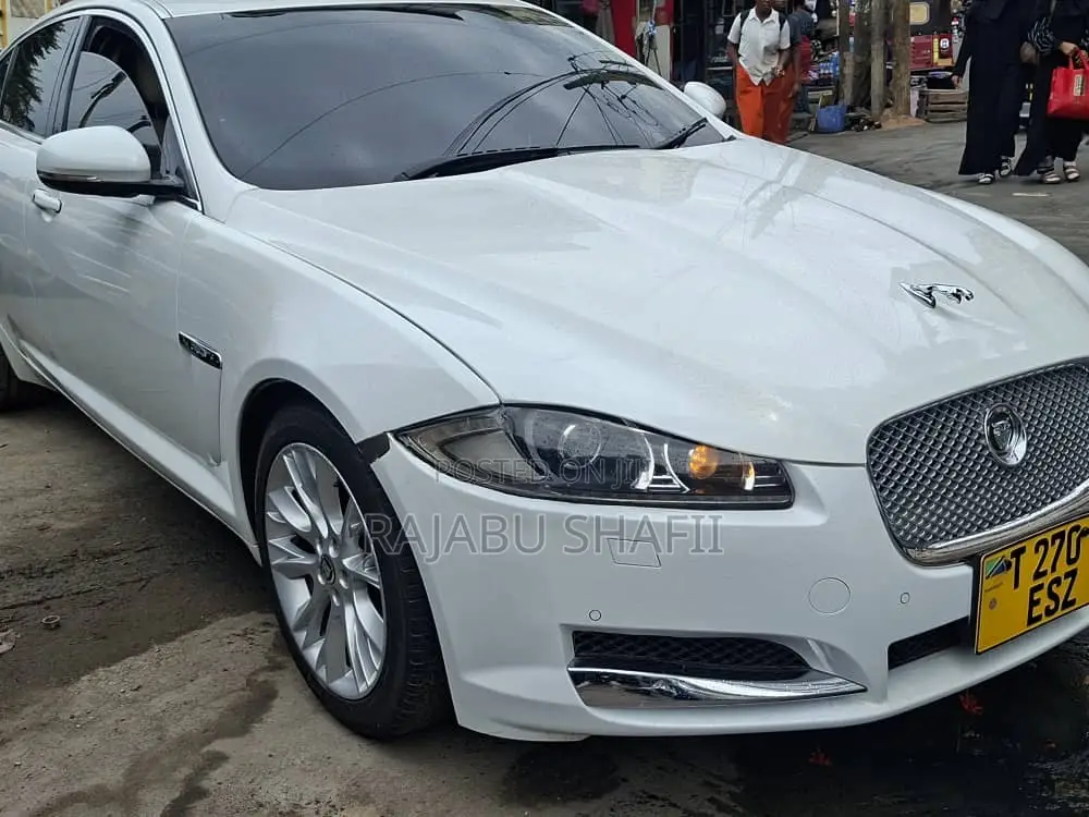 Jaguar XF 3.0 AWD 2013 White