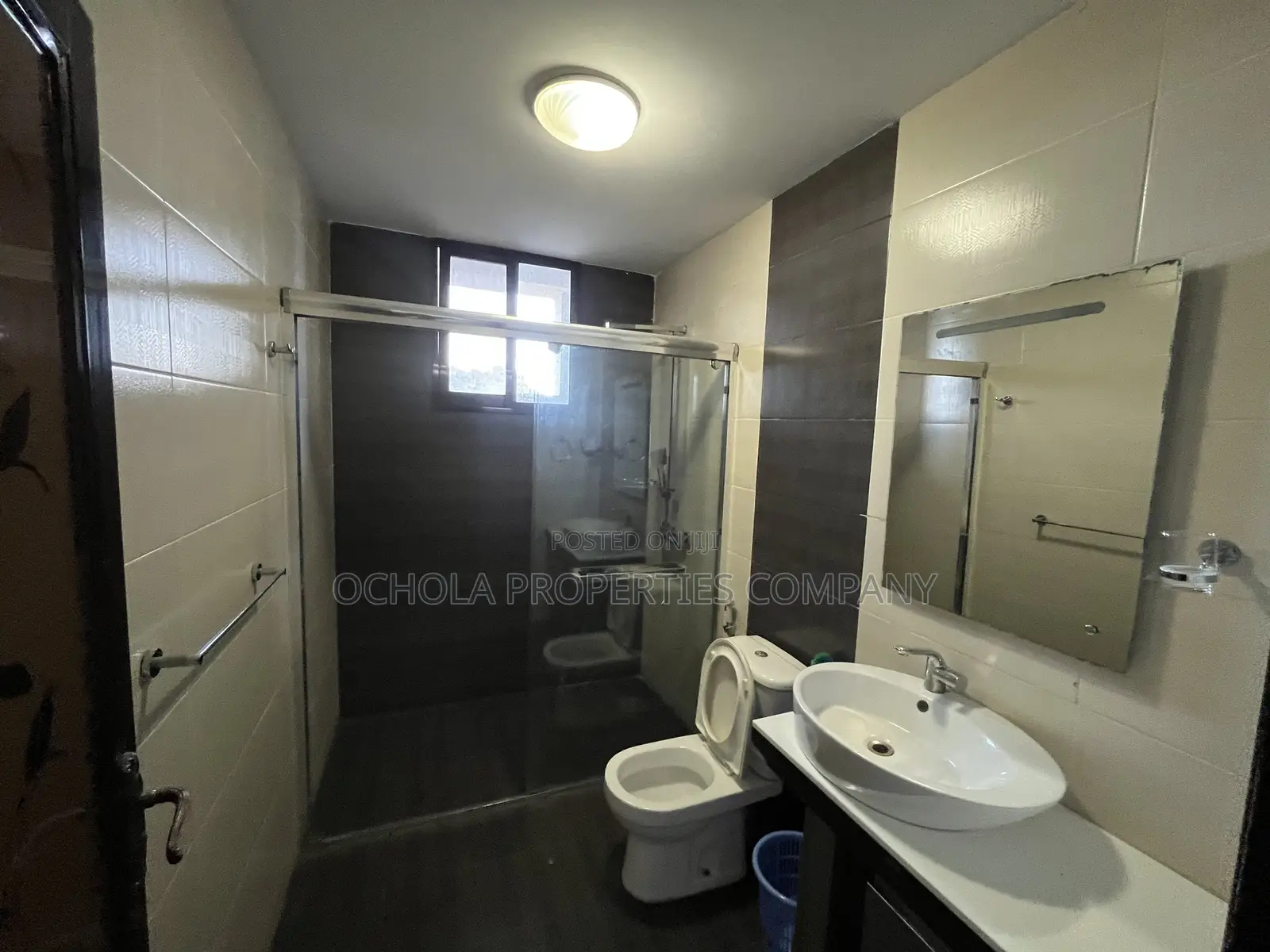 Furnished 3bdrm Apartment in Oyster Bay for rent
